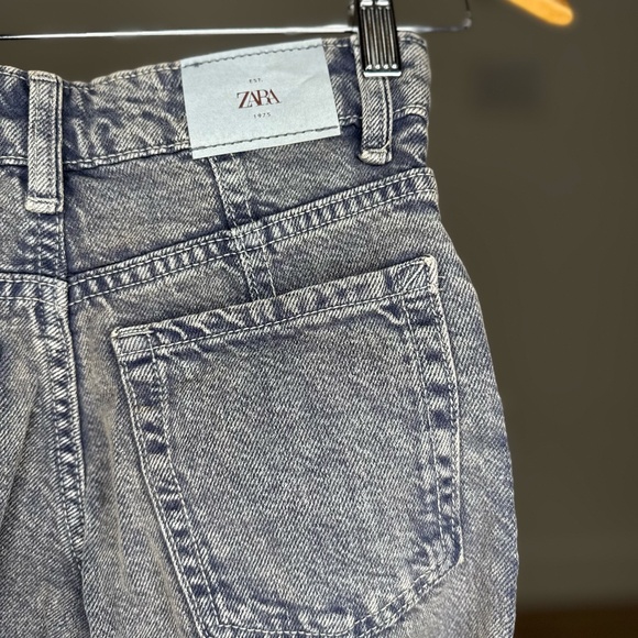 Zara Kids Girls’ Regular Fit Jeans – Dark Grey Wash (Size 10) - Picture 1 of 7